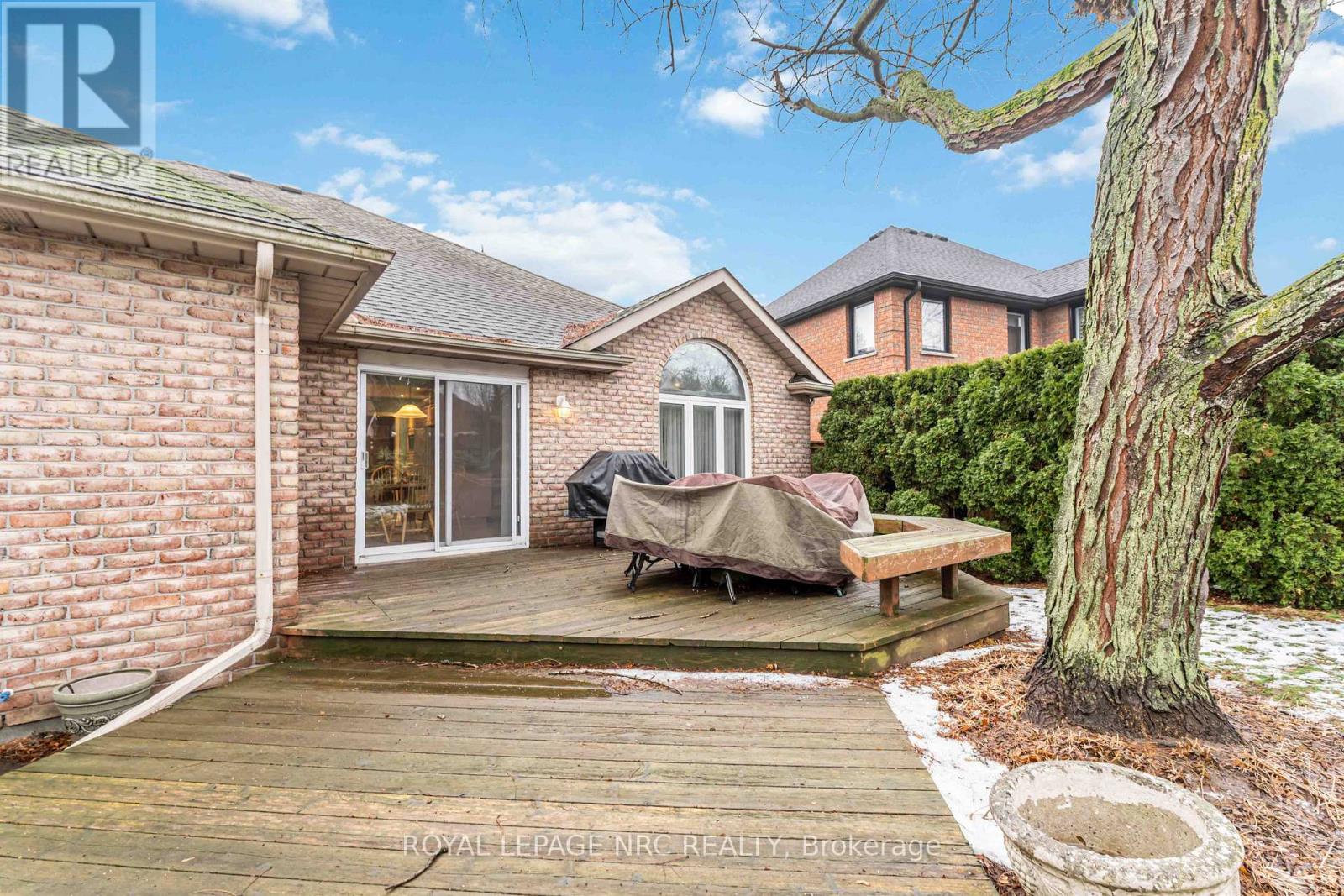 5985 Mountaingate Drive, Niagara Falls, Ontario  L2J 4H9 - Photo 43 - X12678028