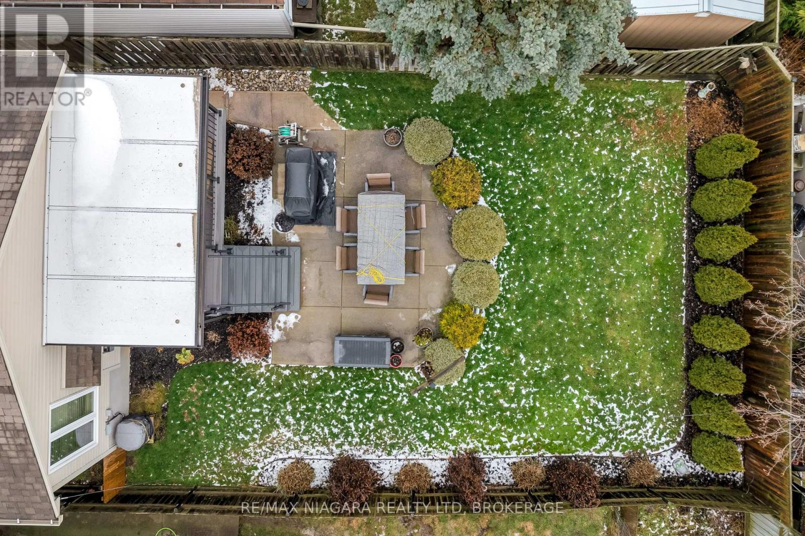 30 Ball Avenue E, St. Catharines, Ontario  L2T 1B5 - Photo 43 - X12678086