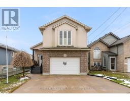 30 BALL AVENUE E, St. Catharines, Ontario