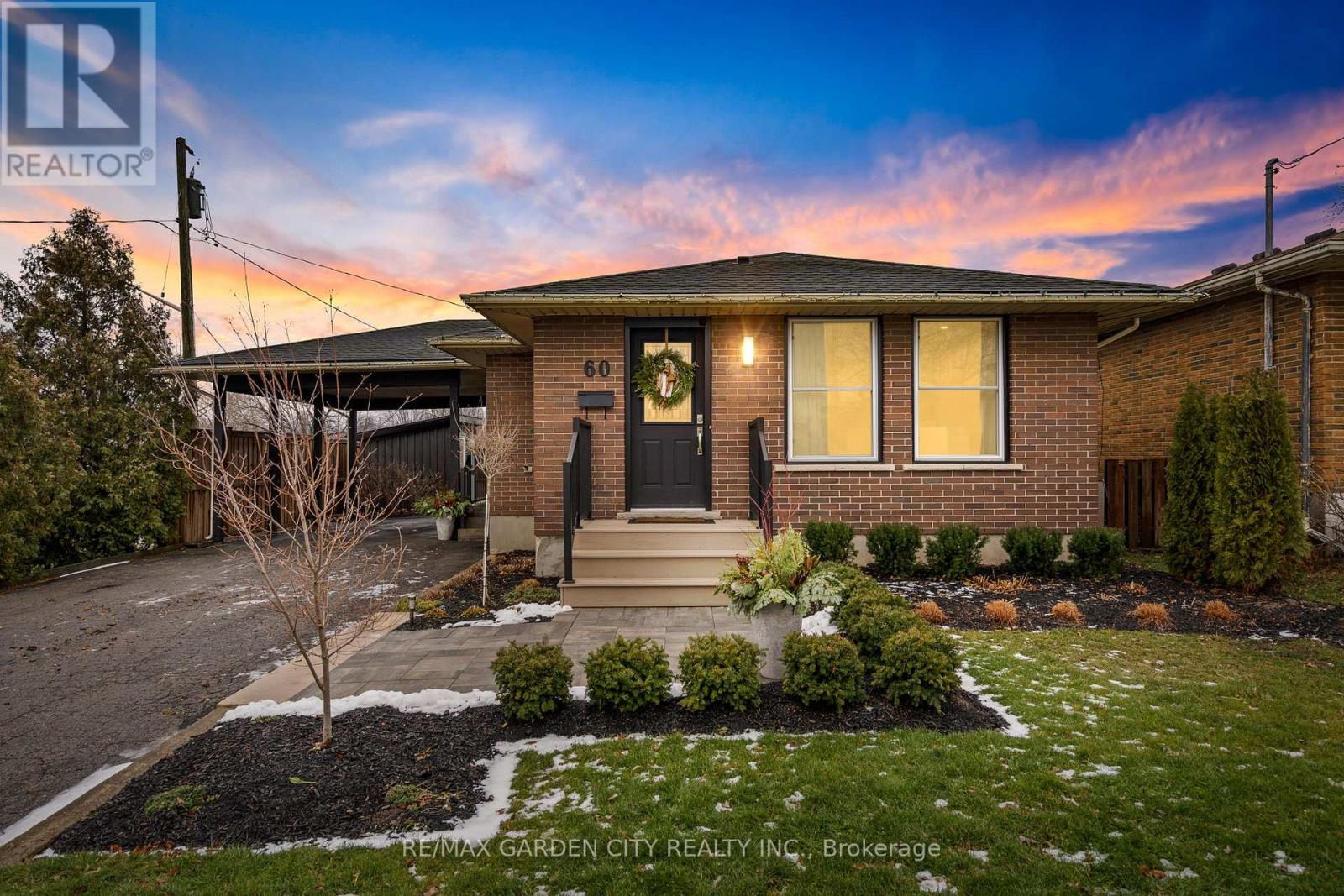 60 Brunswick Street, St. Catharines, Ontario  L2S 3A2 - Photo 1 - X12678186