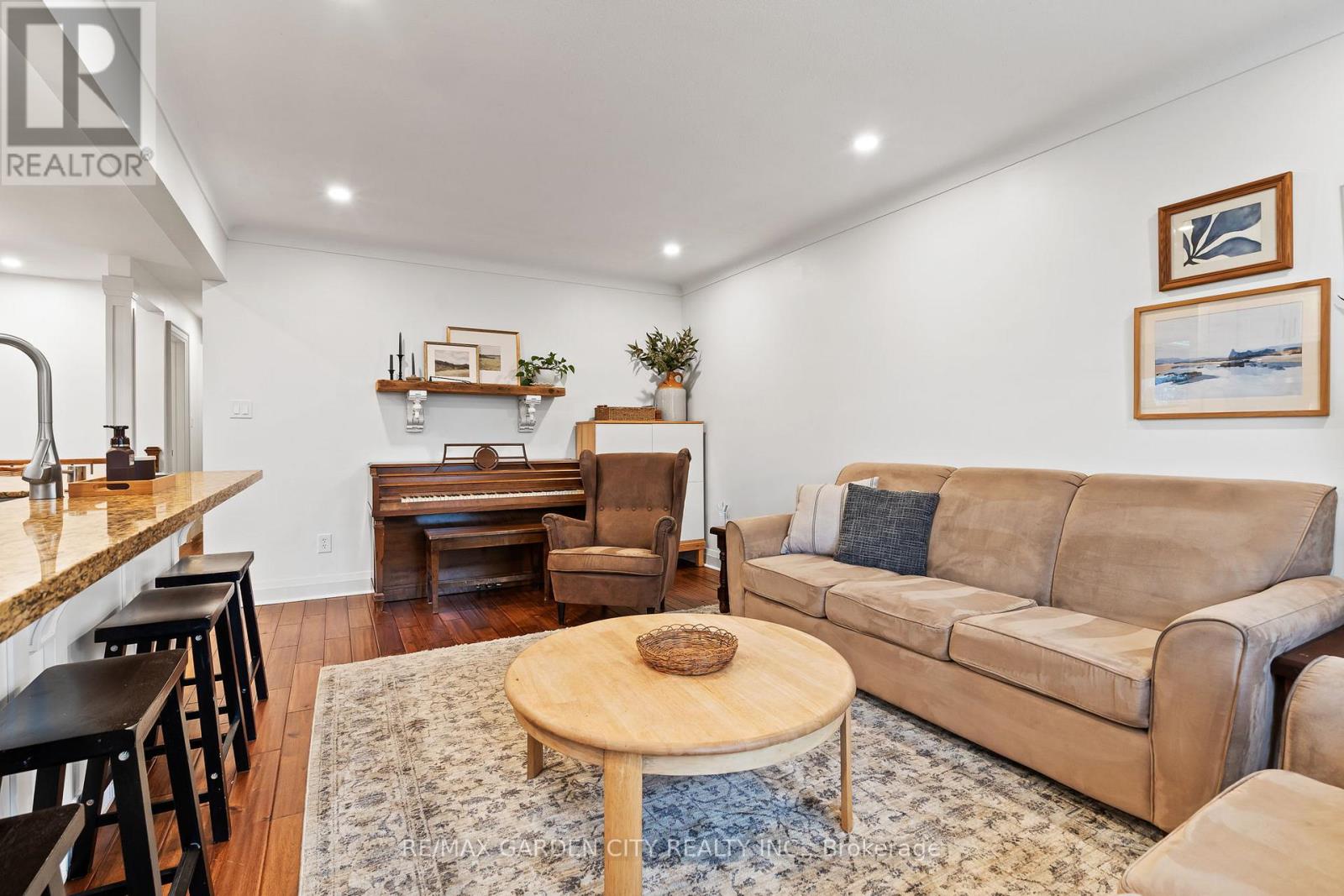 60 Brunswick Street, St. Catharines, Ontario  L2S 3A2 - Photo 15 - X12678186