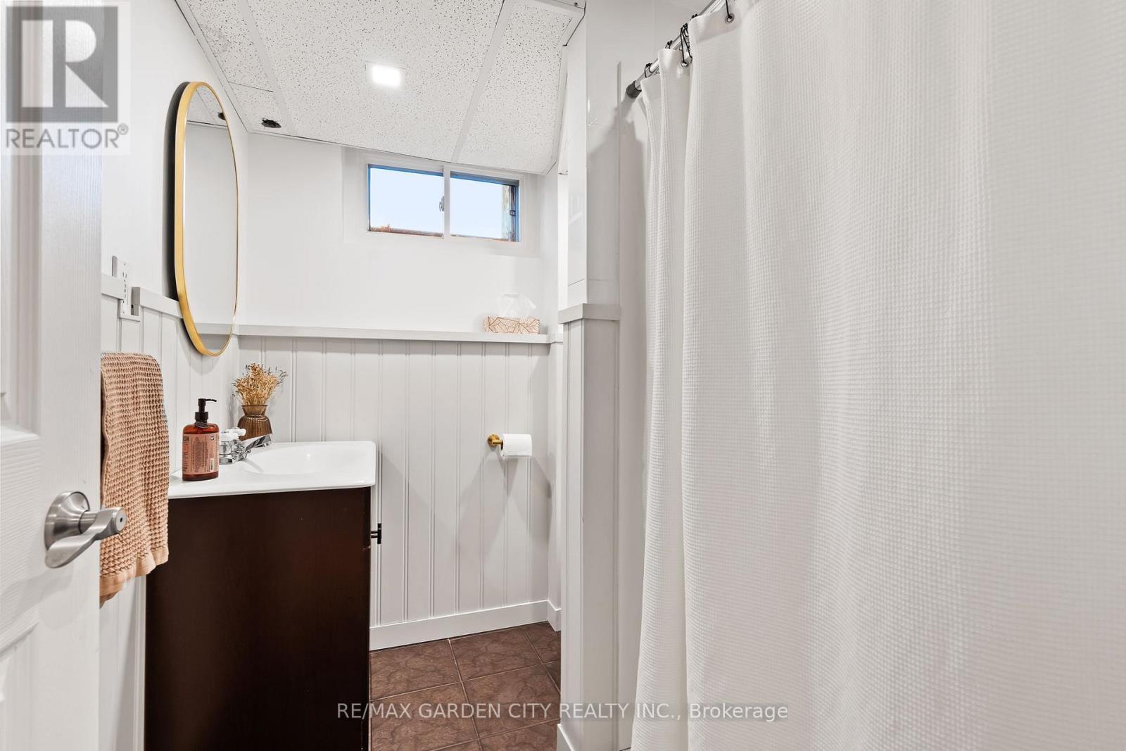 60 Brunswick Street, St. Catharines, Ontario  L2S 3A2 - Photo 25 - X12678186