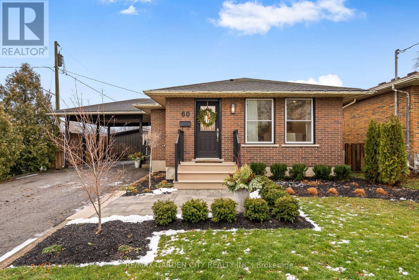 60 Brunswick Street, St. Catharines, Ontario  L2S 3A2 - Photo 5 - X12678186