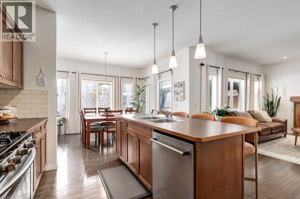 2045 Sagewood Point Sw, Airdrie, Alberta  T4B 3P1 - Photo 14 - A2276927