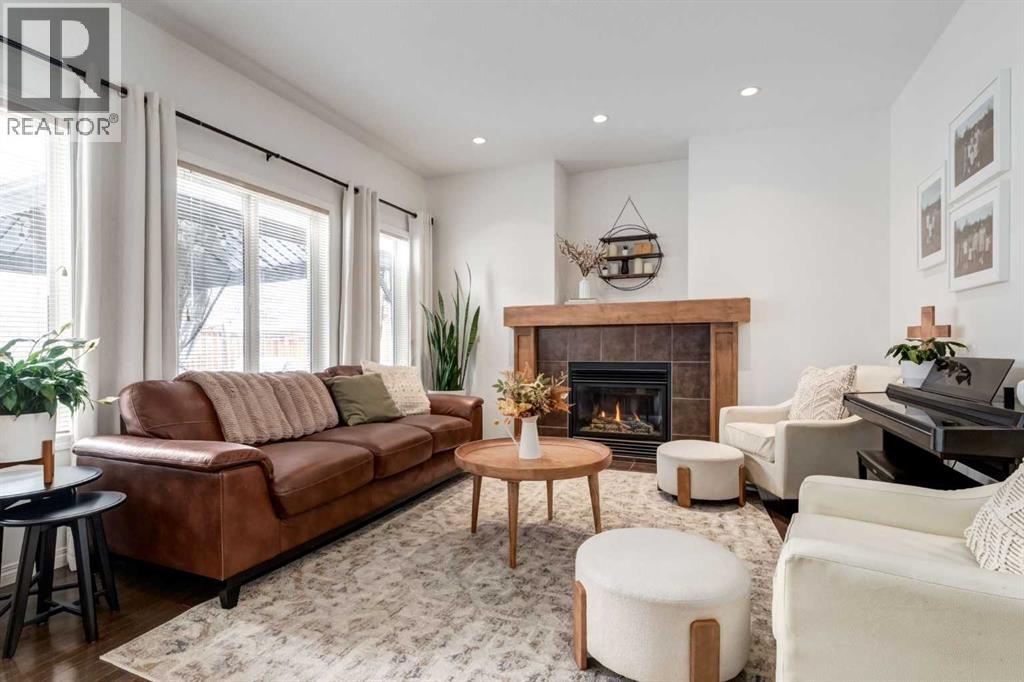 2045 Sagewood Point Sw, Airdrie, Alberta  T4B 3P1 - Photo 7 - A2276927