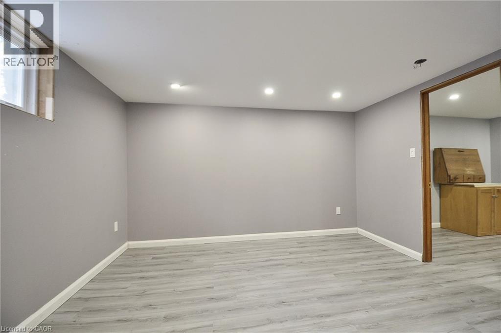 121 N Chalmers Street N, Cambridge, Ontario  N1R 5C1 - Photo 14 - 40796631