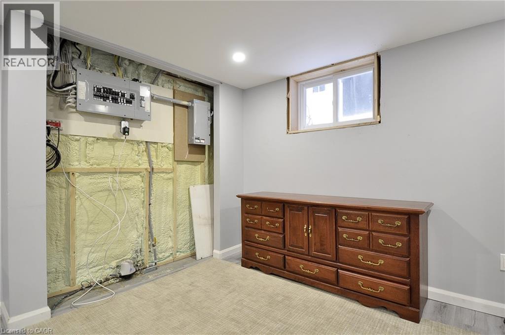 121 N Chalmers Street N, Cambridge, Ontario  N1R 5C1 - Photo 18 - 40796631