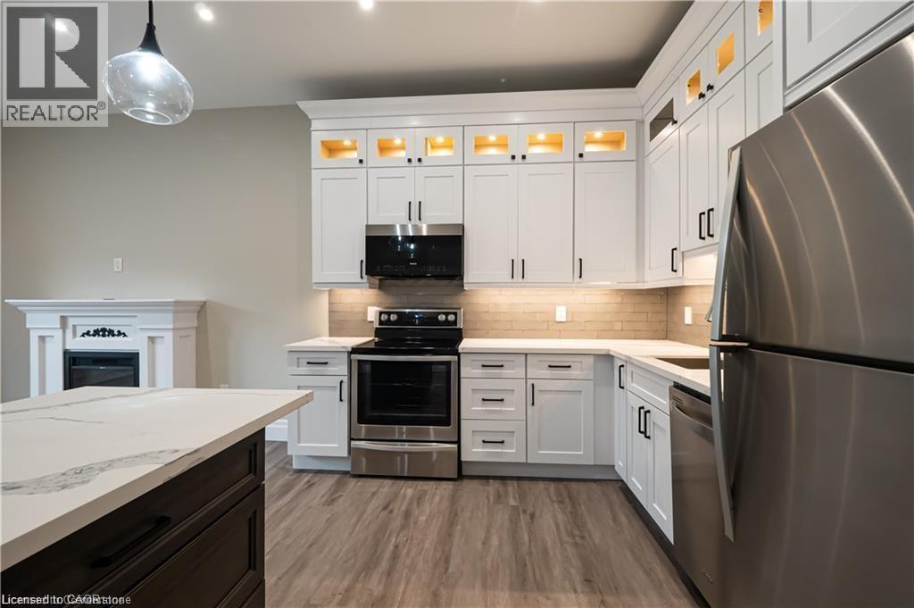 145 Wellington Street N Unit# 1, Hamilton, Ontario  L8R 1N4 - Photo 2 - 40796533