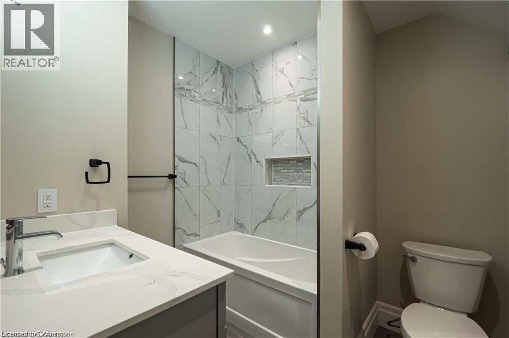 145 Wellington Street N Unit# 1, Hamilton, Ontario  L8R 1N4 - Photo 8 - 40796533