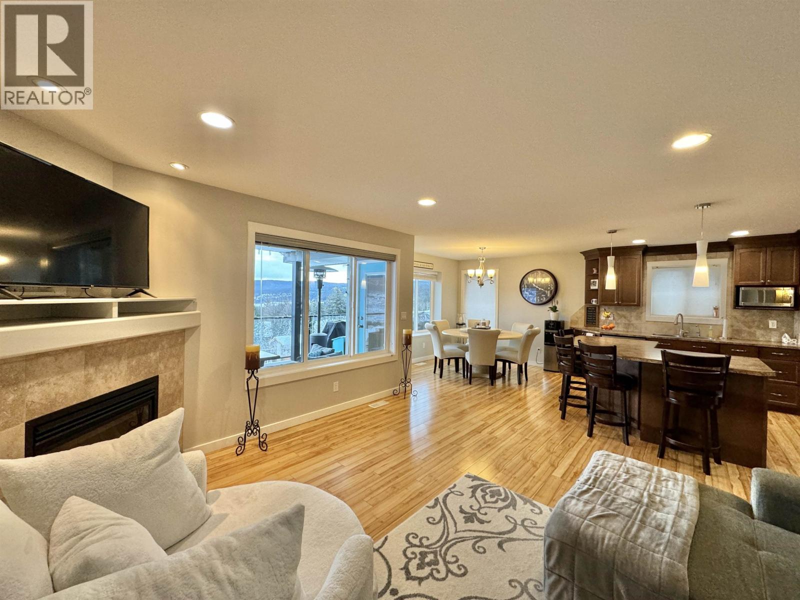 116 Eagle Crescent, Williams Lake, British Columbia  V2G 5K4 - Photo 3 - R3074418