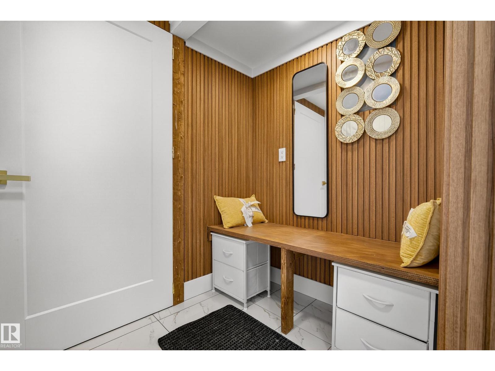 11a Meadowlark Vg Nw, Edmonton, Alberta  T4R 5X3 - Photo 13 - E4469439