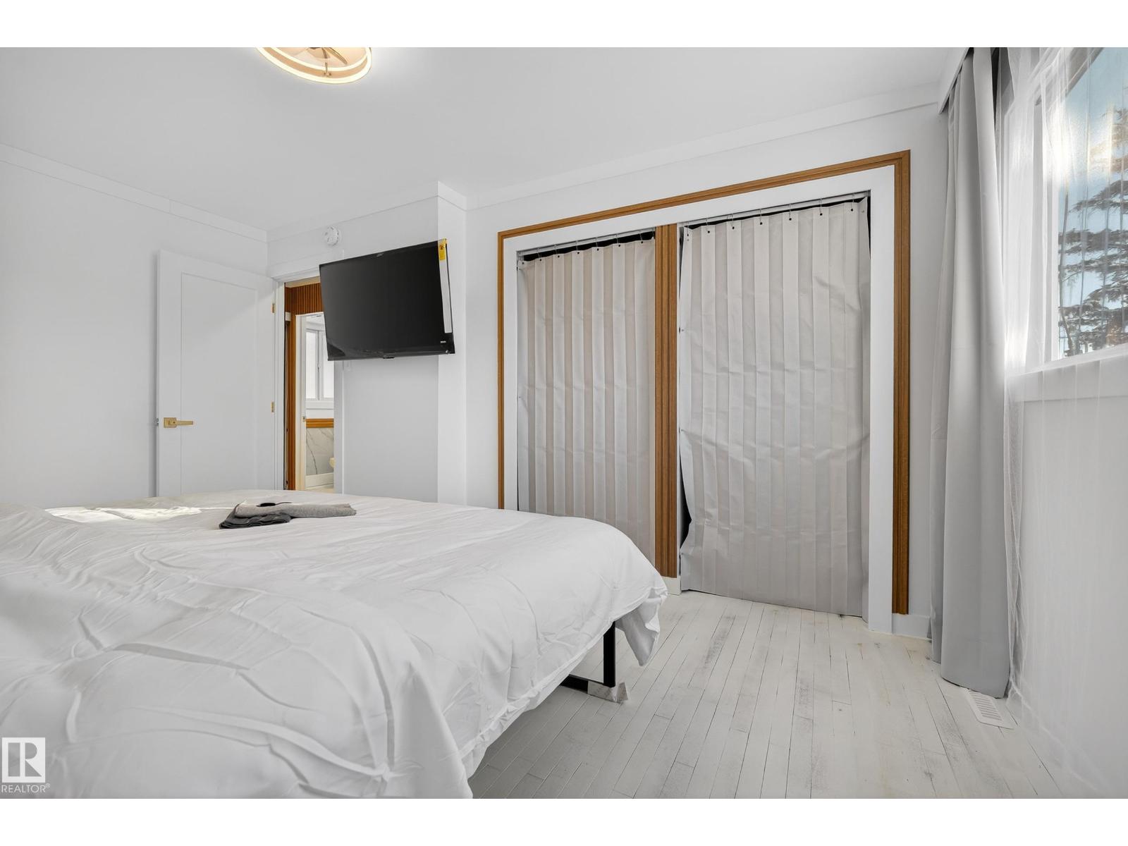 11a Meadowlark Vg Nw, Edmonton, Alberta  T4R 5X3 - Photo 22 - E4469439