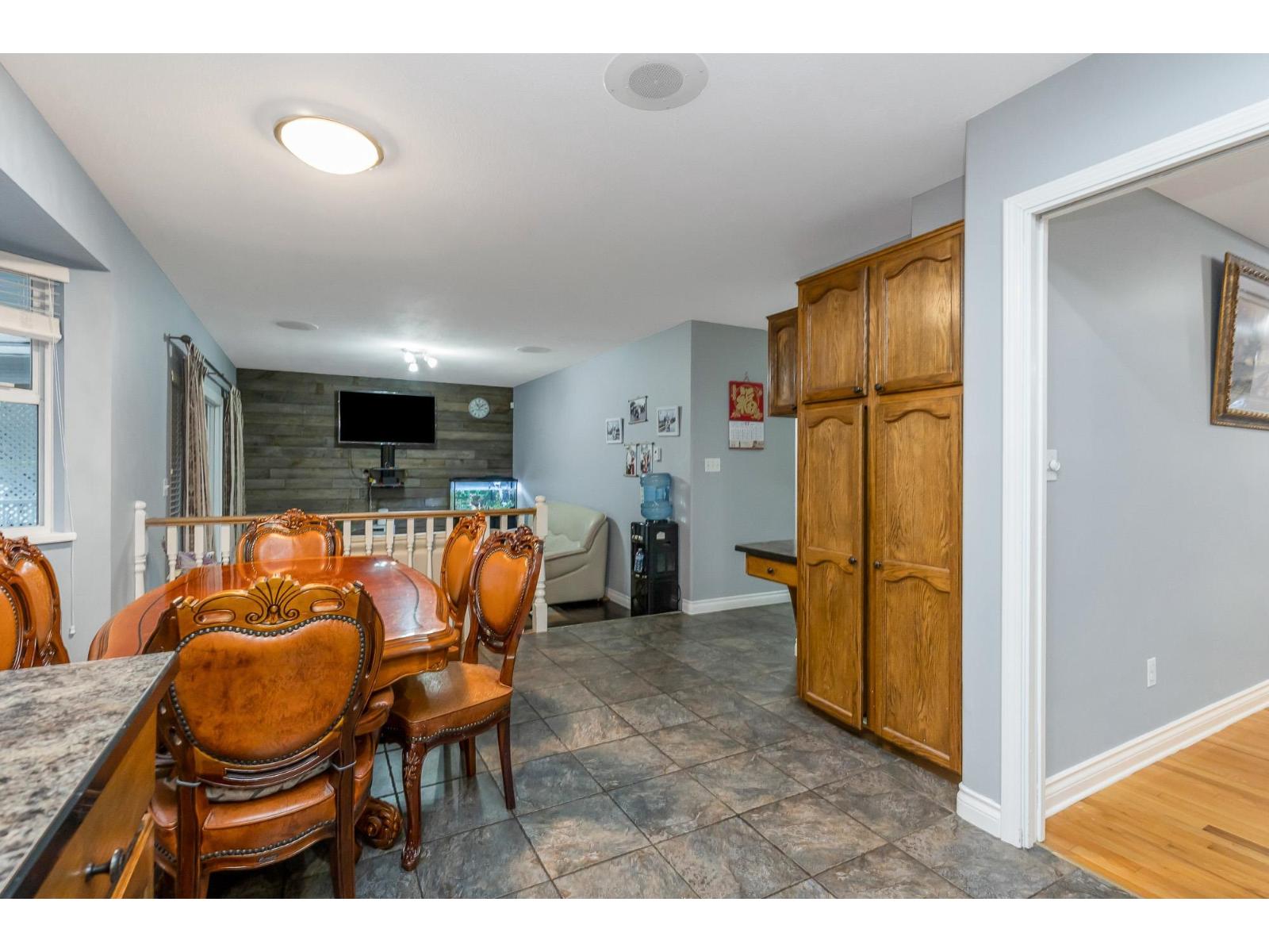 2989 Creekside Drive, Abbotsford, British Columbia  V2T 5K3 - Photo 14 - R3077563