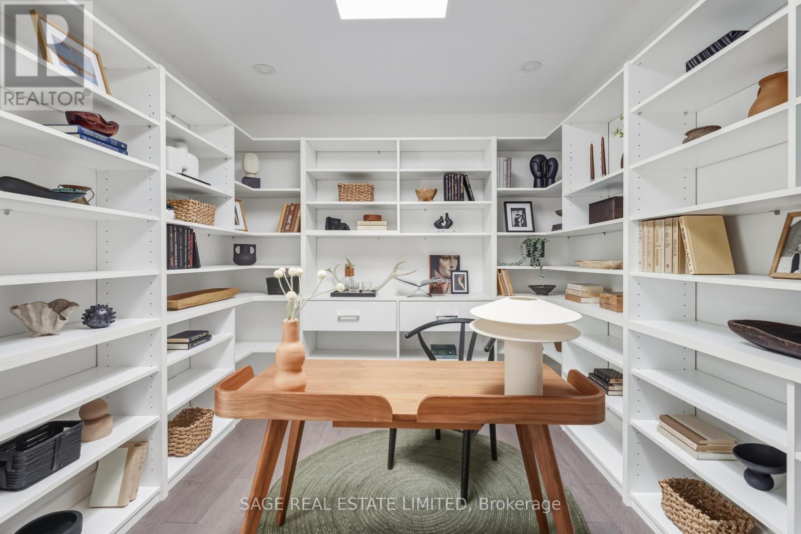 99a Memorial Park Avenue, Toronto, Ontario  M4J 2K1 - Photo 15 - E12678008