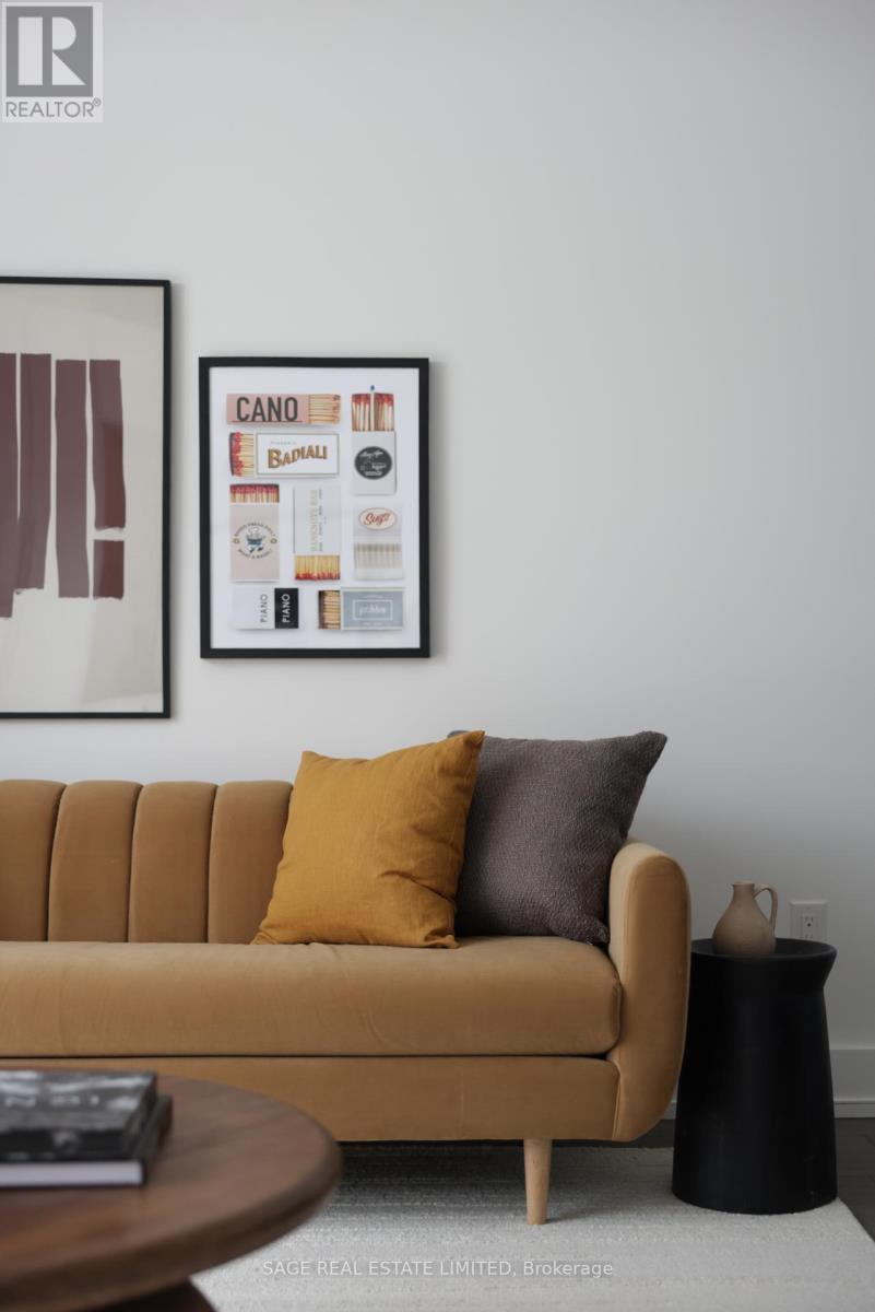 99a Memorial Park Avenue, Toronto, Ontario  M4J 2K1 - Photo 38 - E12678008