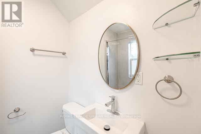 2 - 991 Queen Street E, Toronto, Ontario  M4M 1K2 - Photo 11 - E12678058