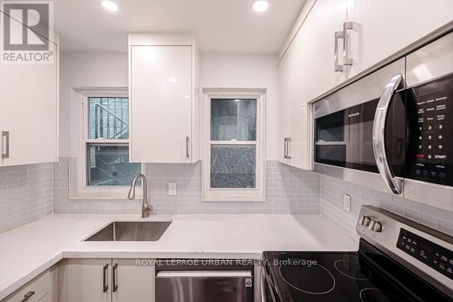 2 - 991 Queen Street E, Toronto, Ontario  M4M 1K2 - Photo 2 - E12678058
