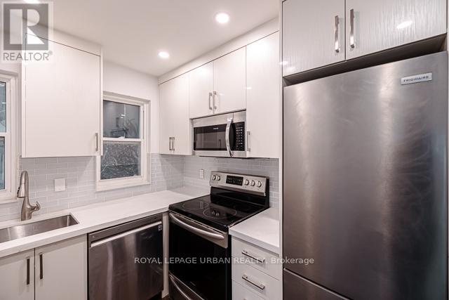 2 - 991 Queen Street E, Toronto, Ontario  M4M 1K2 - Photo 3 - E12678058