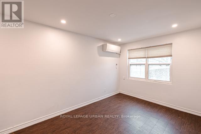 2 - 991 Queen Street E, Toronto, Ontario  M4M 1K2 - Photo 7 - E12678058