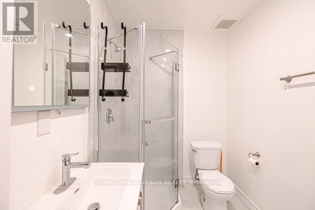 3 - 989 Queen Street E, Toronto, Ontario  M4M 1K2 - Photo 11 - E12678064