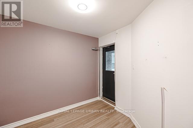 3 - 989 Queen Street E, Toronto, Ontario  M4M 1K2 - Photo 8 - E12678064