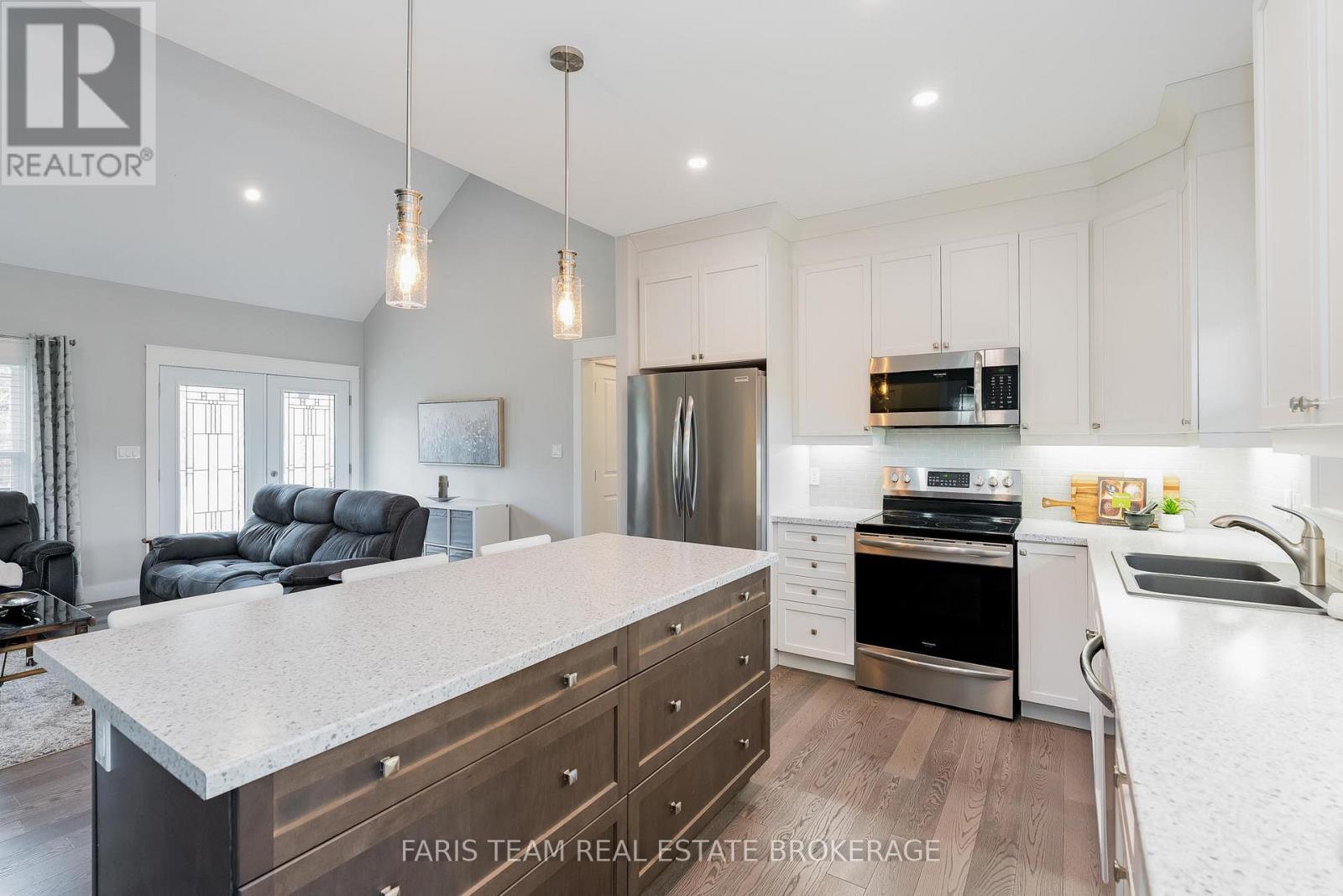 7589 Cronk Side Road, Severn, Ontario  L0K 2B0 - Photo 9 - S12677974