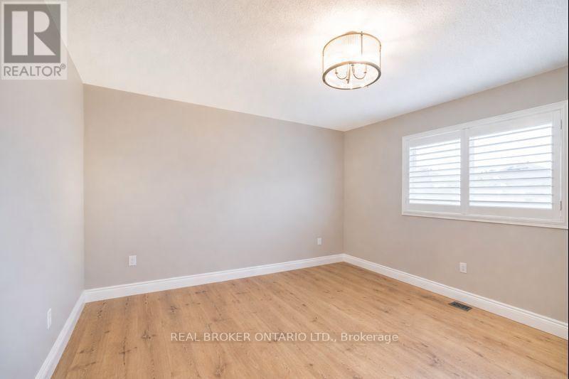 39 Robb Lane, Clarington, Ontario  L1C 0P1 - Photo 9 - E12678174