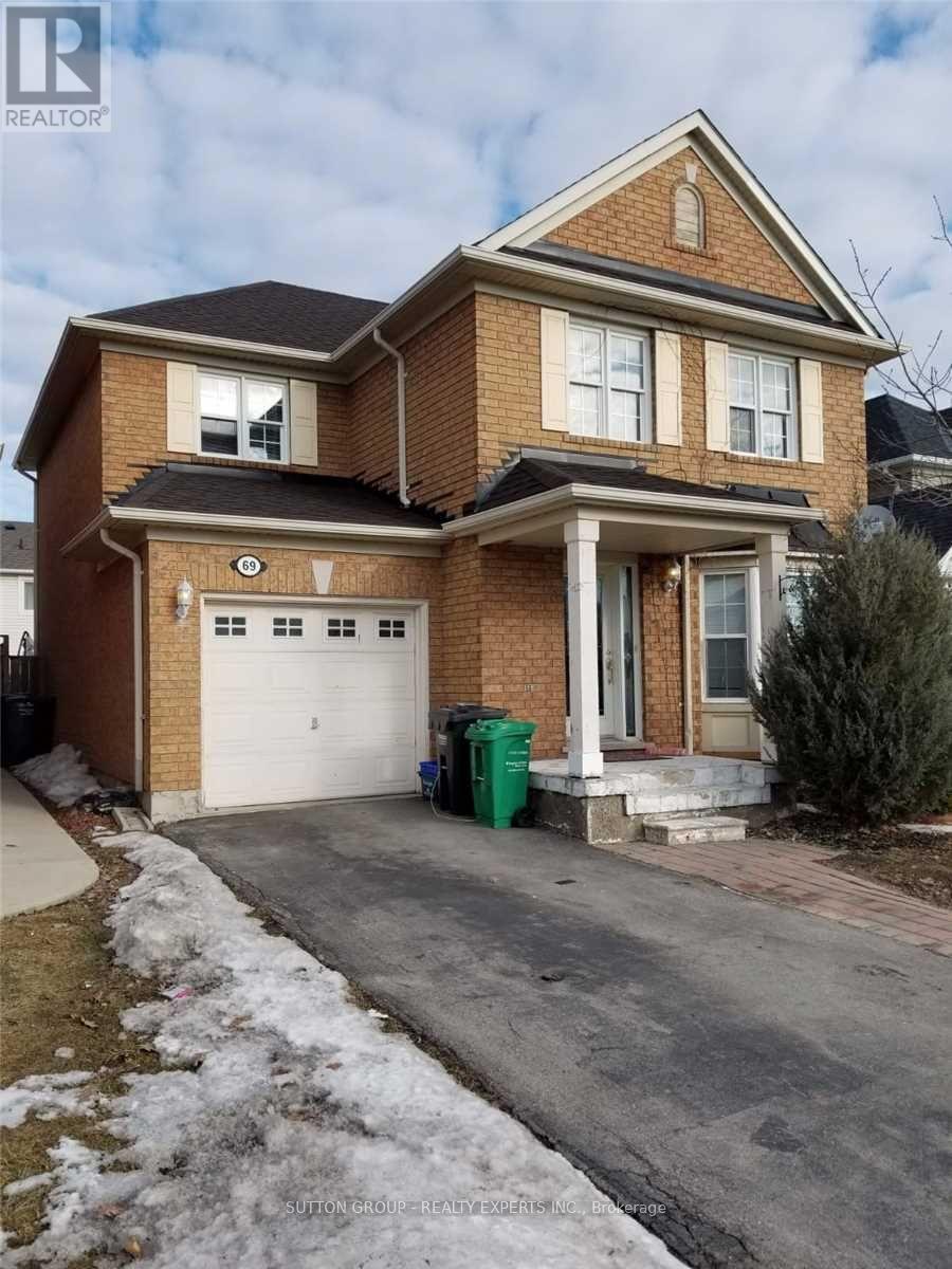 69 Botavia Downs Drive, Brampton, Ontario  L7A 3N8 - Photo 1 - W12677980