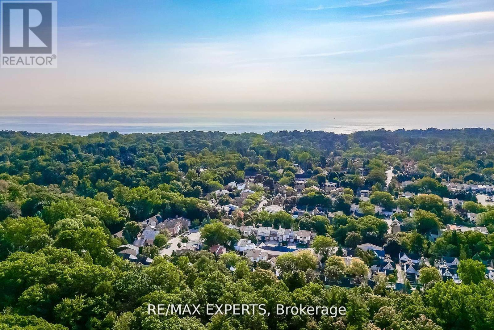 1135 Greenoaks Drive, Mississauga, Ontario  L5J 3A1 - Photo 49 - W12677994