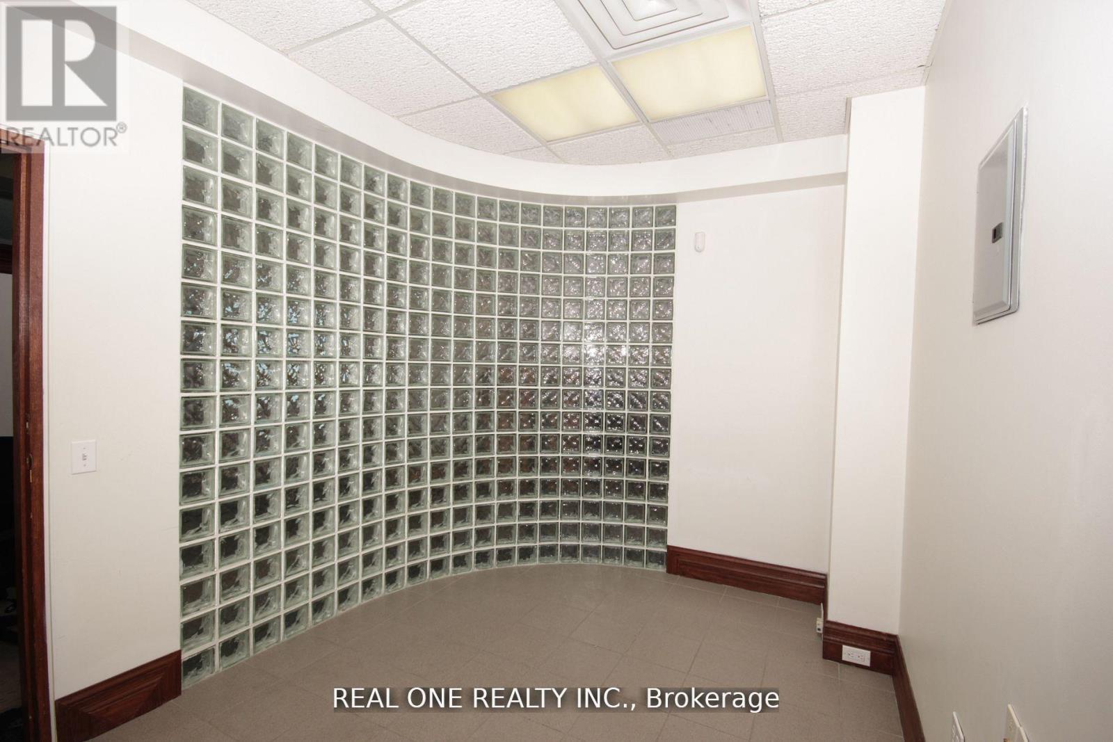 601 - 1280 Finch Avenue W, Toronto, Ontario  M3J 3K6 - Photo 14 - W12677996