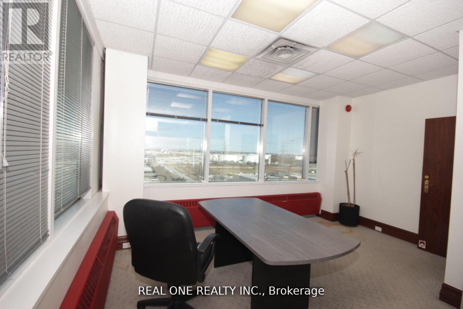 601 - 1280 Finch Avenue W, Toronto, Ontario  M3J 3K6 - Photo 8 - W12677996