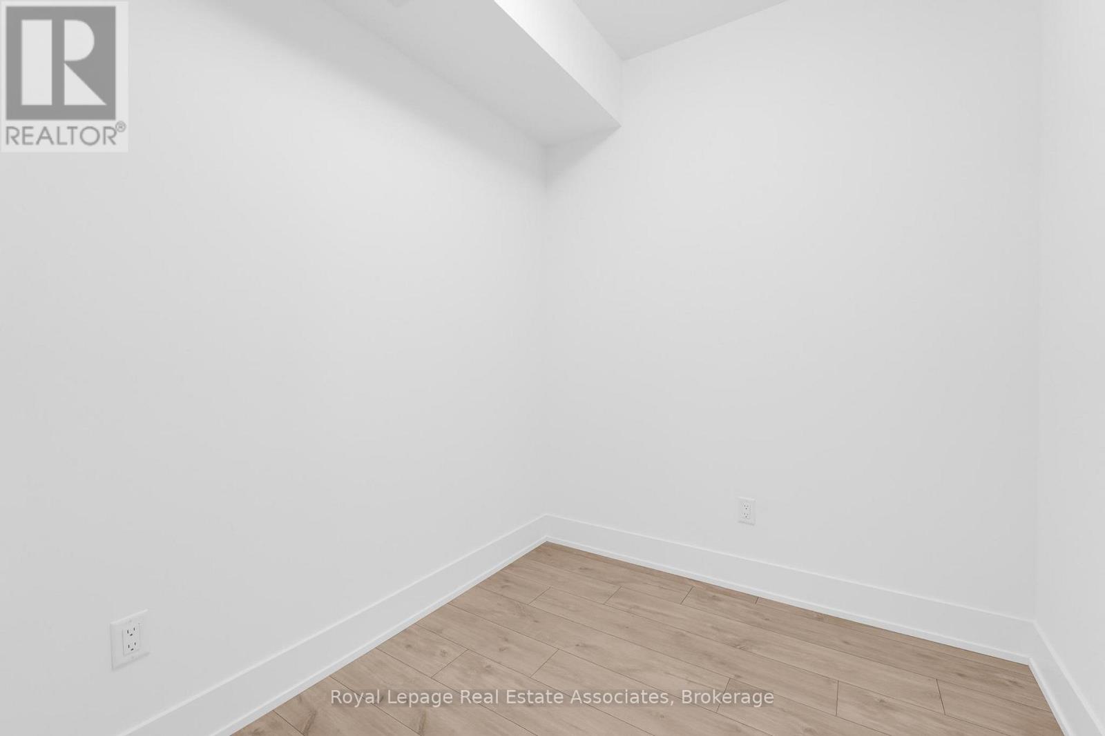 611 - 259 The Kingsway, Toronto, Ontario  M9A 0G2 - Photo 18 - W12678002