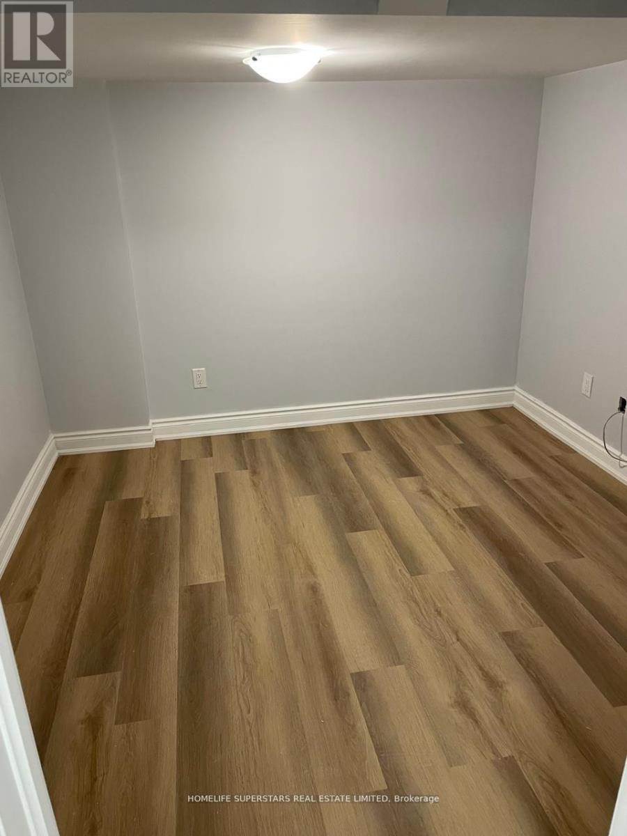 Walk Out Basement - 274 Oxbow Crescent, Mississauga, Ontario  L4Z 2S3 - Photo 13 - W12678006