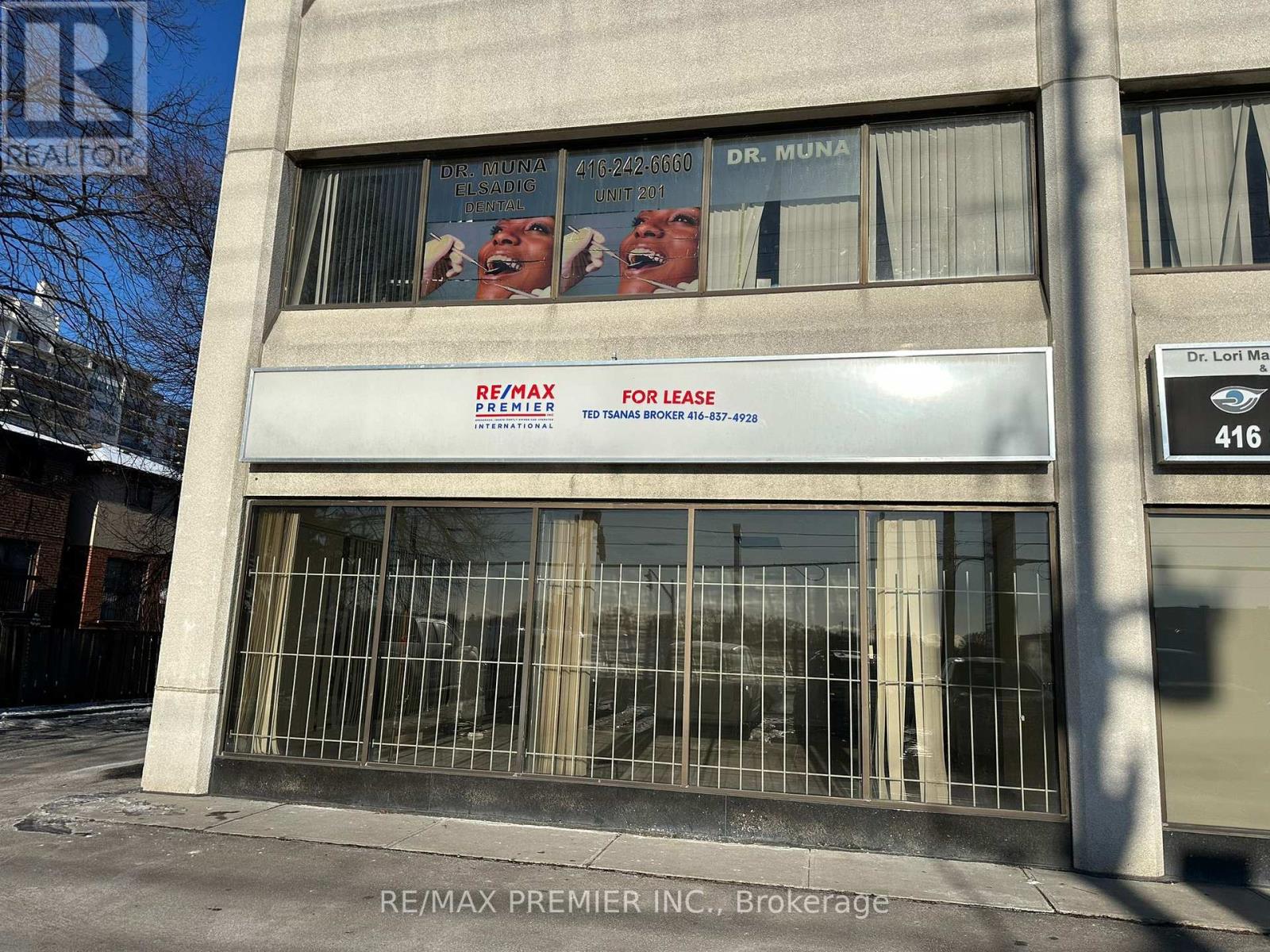 201 - 222 DIXON ROAD, Toronto, Ontario