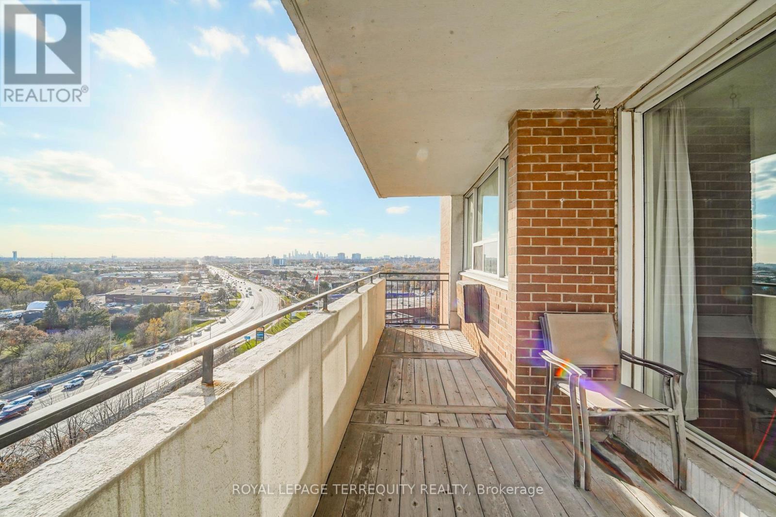 1002 - 14 Neilson Drive, Toronto, Ontario  M9C 1V6 - Photo 35 - W12678060