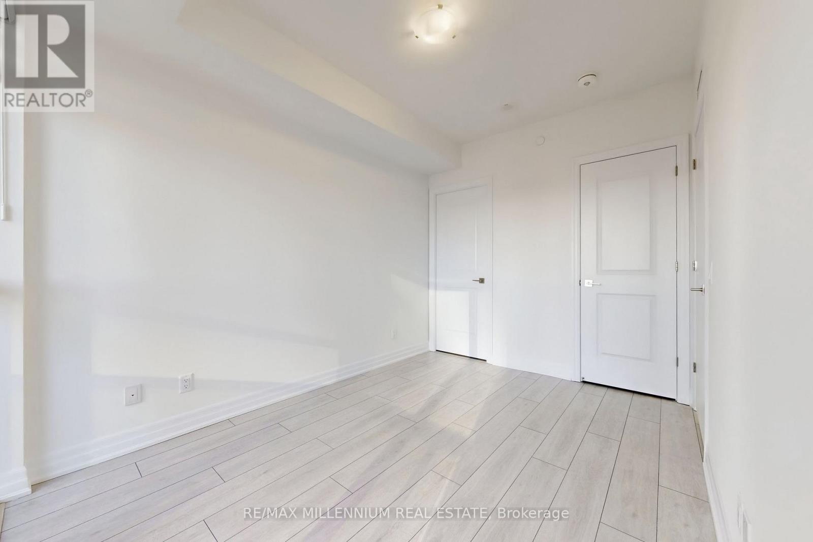 1706 - 30 Elm Drive W, Mississauga, Ontario  L5B 0N6 - Photo 18 - W12678120