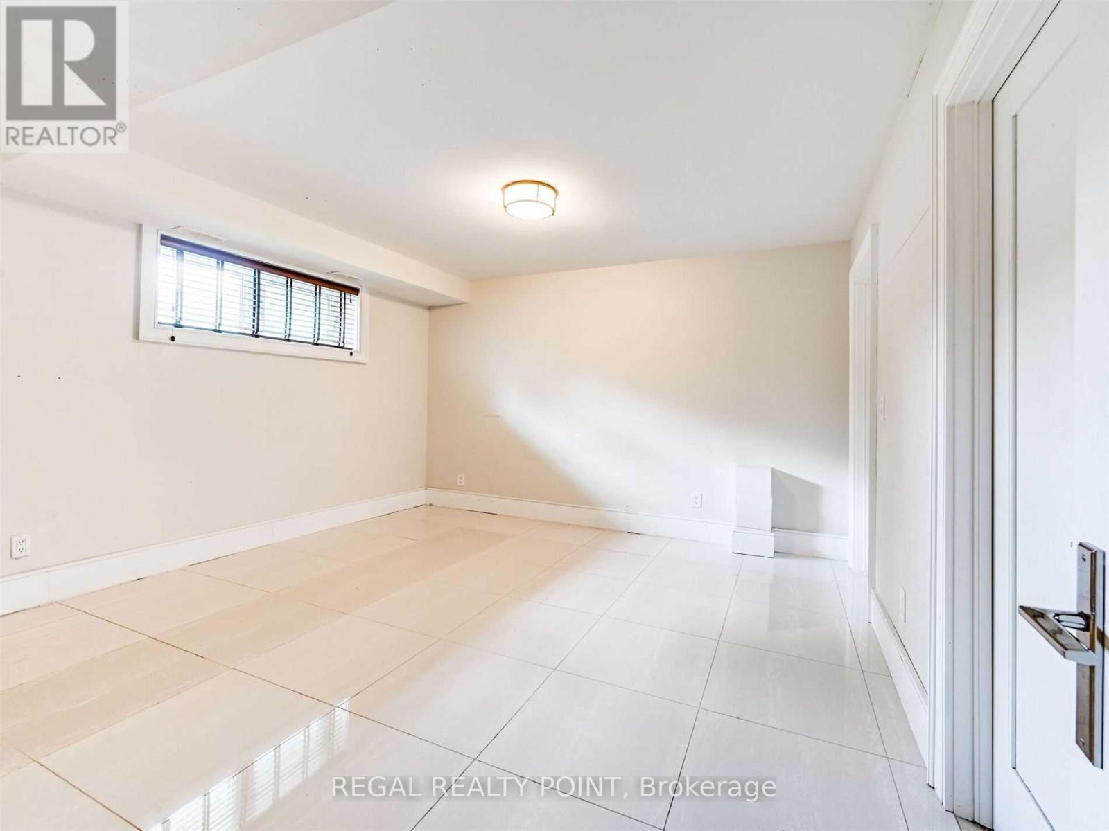 Basement Unit - 63 Burrows Avenue, Toronto, Ontario  M9B 4W8 - Photo 3 - W12678136