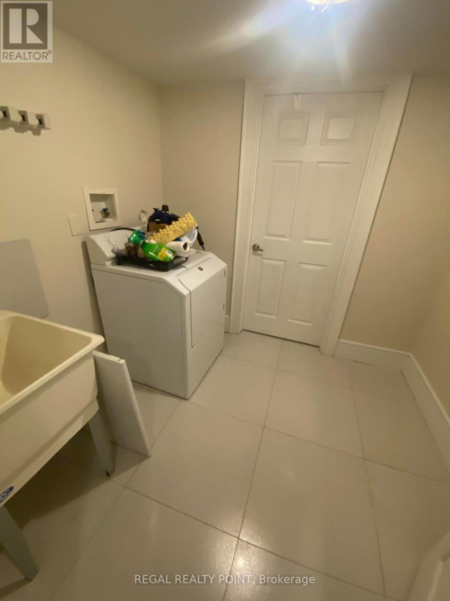 Basement Unit - 63 Burrows Avenue, Toronto, Ontario  M9B 4W8 - Photo 7 - W12678136