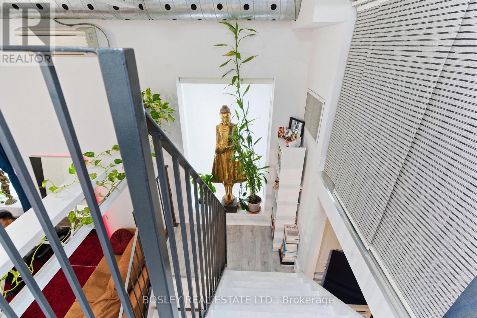 209 - 347 Sorauren Avenue, Toronto, Ontario  M6R 2G8 - Photo 17 - W12678146