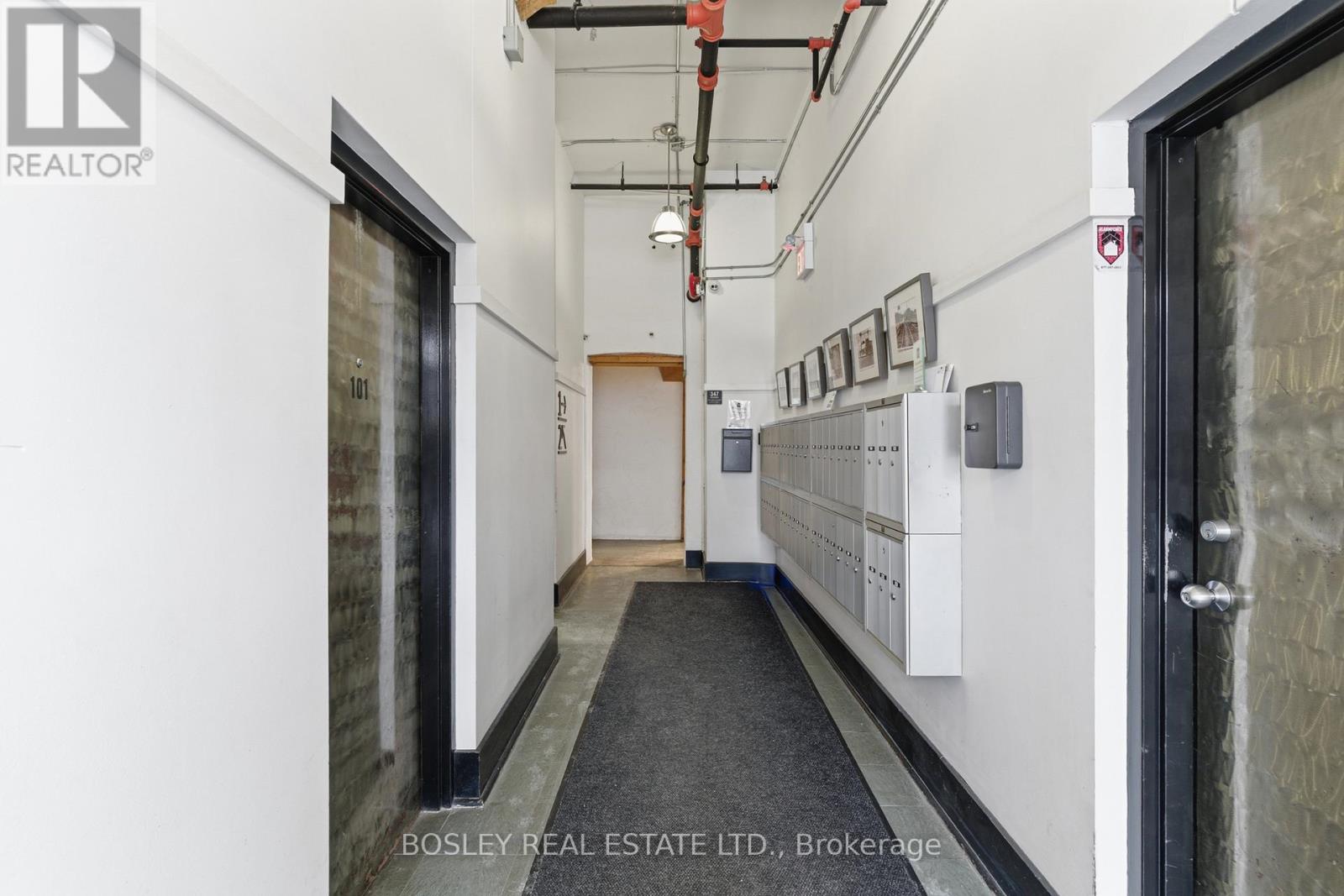 209 - 347 Sorauren Avenue, Toronto, Ontario  M6R 2G8 - Photo 19 - W12678146