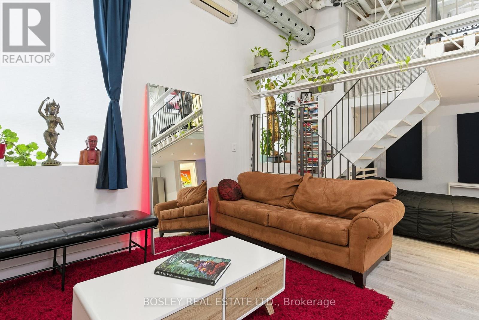 209 - 347 Sorauren Avenue, Toronto, Ontario  M6R 2G8 - Photo 8 - W12678146