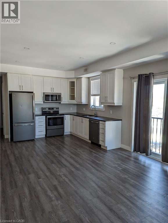 320 Waterloo Street Unit# 3, New Hamburg, Ontario  N3A 1T6 - Photo 3 - 40796582