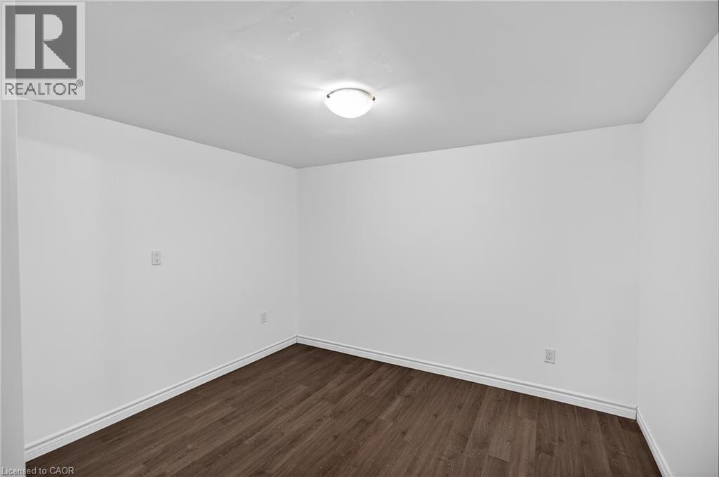 399 East 15th Street, Hamilton, Ontario  L9A 4G9 - Photo 31 - 40796265