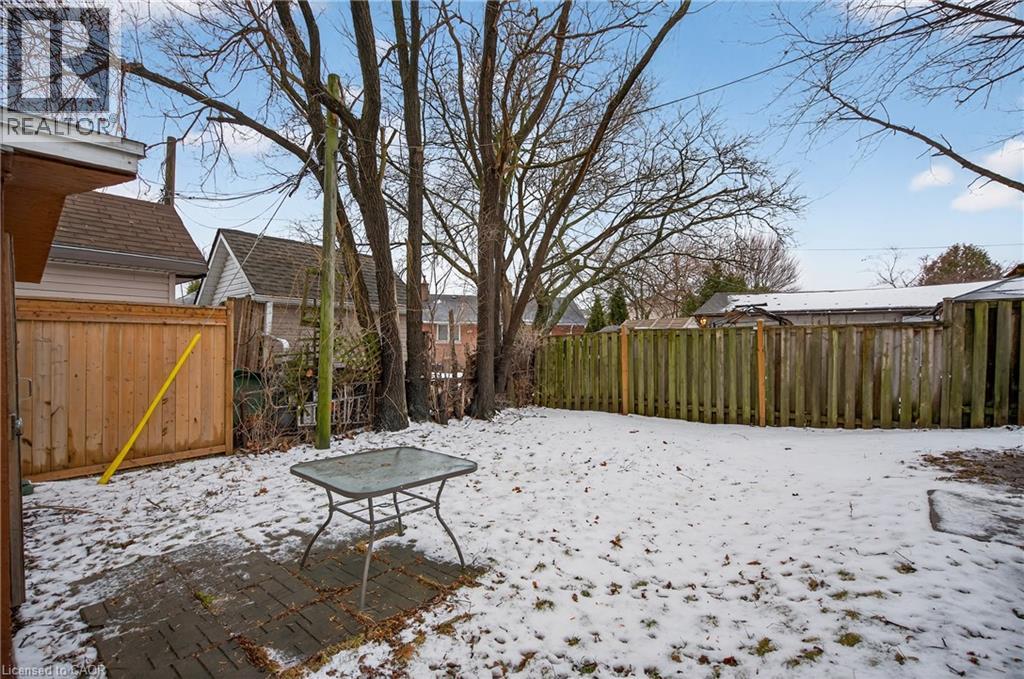 399 East 15th Street, Hamilton, Ontario  L9A 4G9 - Photo 40 - 40796265