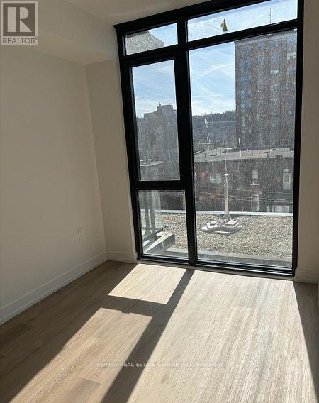 915 - 1 Jarvis Street, Hamilton, Ontario  L8R 0A8 - Photo 12 - X12674556