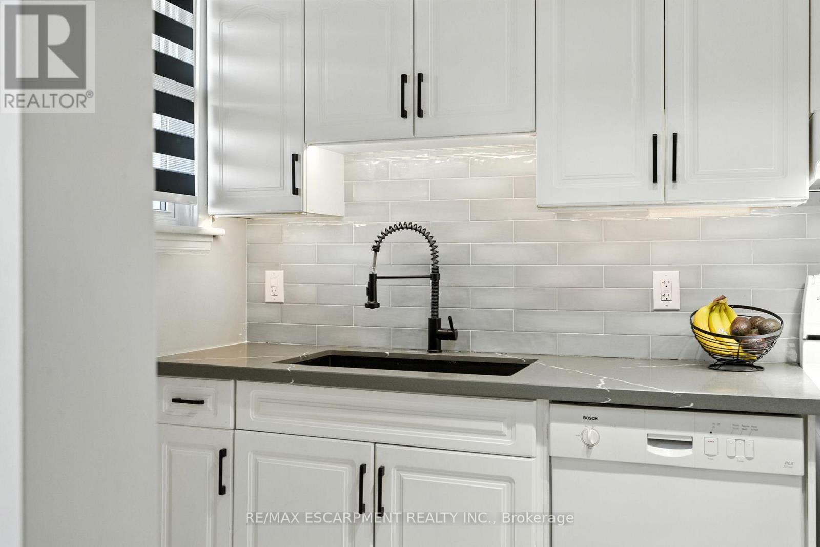 3 - 54 Dufferin Avenue, Brantford, Ontario  N3T 4P5 - Photo 13 - X12678038