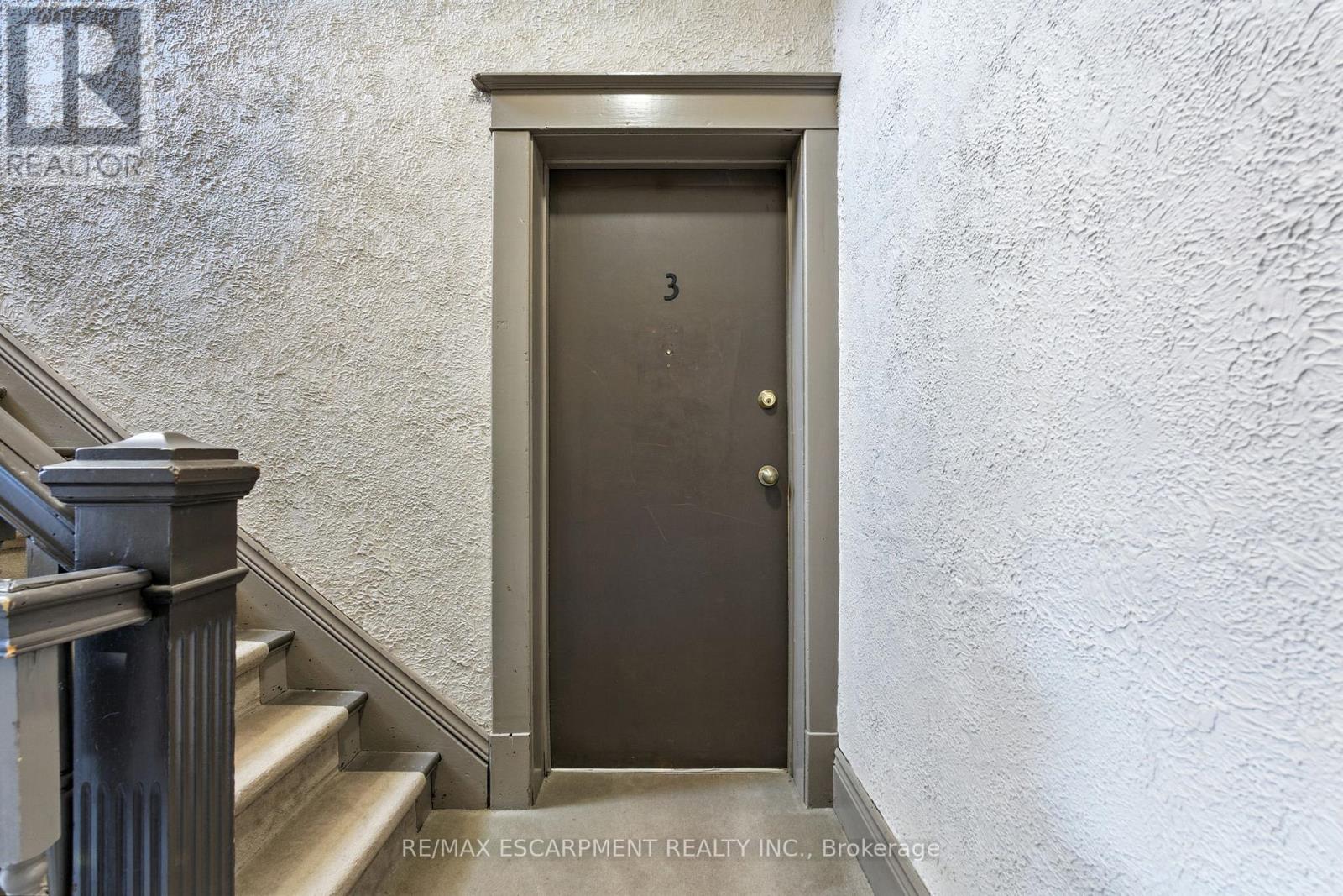 3 - 54 Dufferin Avenue, Brantford, Ontario  N3T 4P5 - Photo 5 - X12678038