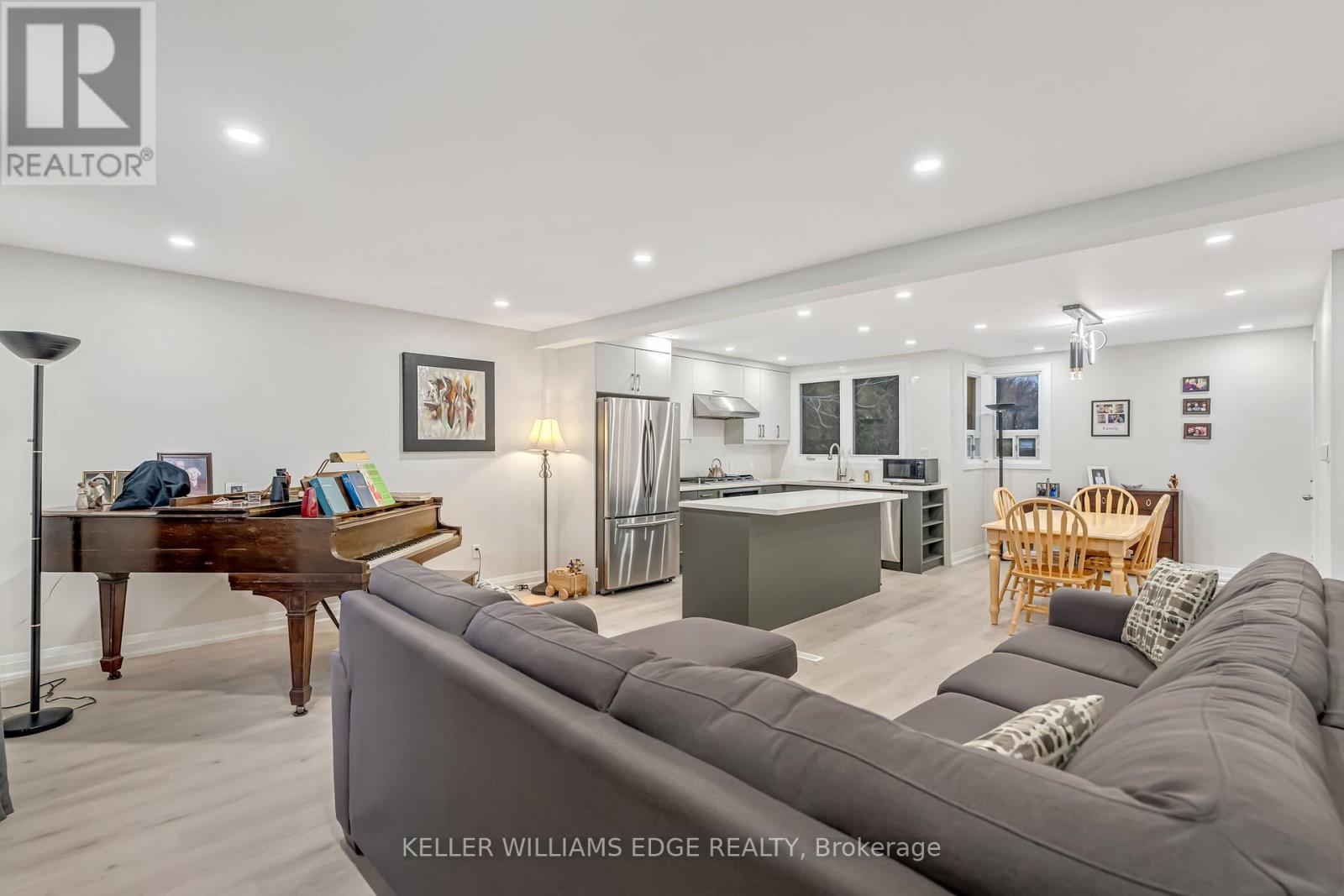 101 Corman Avenue, Hamilton, Ontario  L8G 3W3 - Photo 23 - X12678052