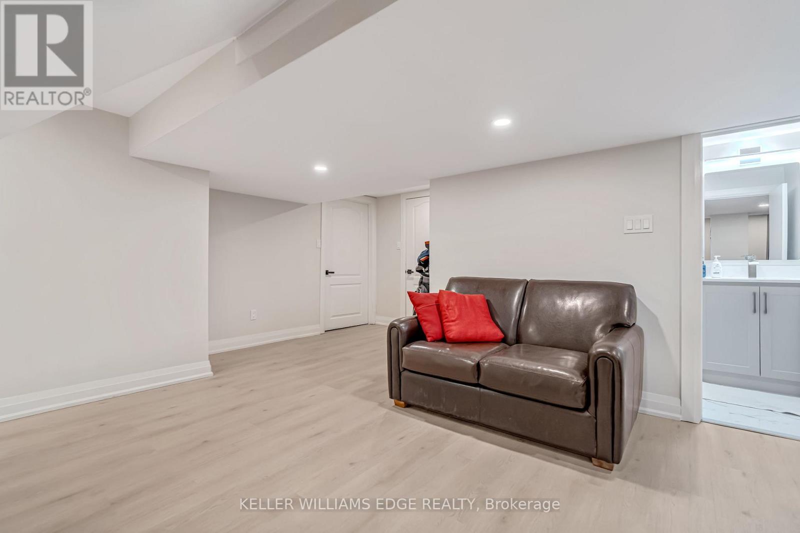 101 Corman Avenue, Hamilton, Ontario  L8G 3W3 - Photo 29 - X12678052