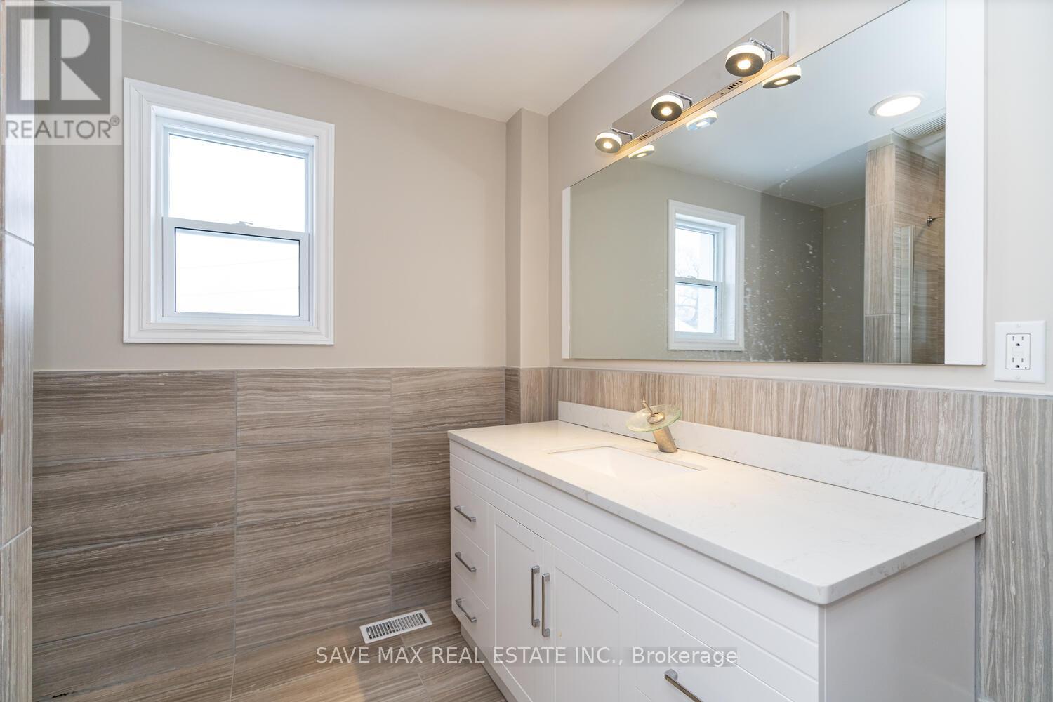 4 Beaumont Crescent S, Guelph, Ontario  N1E 6A7 - Photo 16 - X12678074